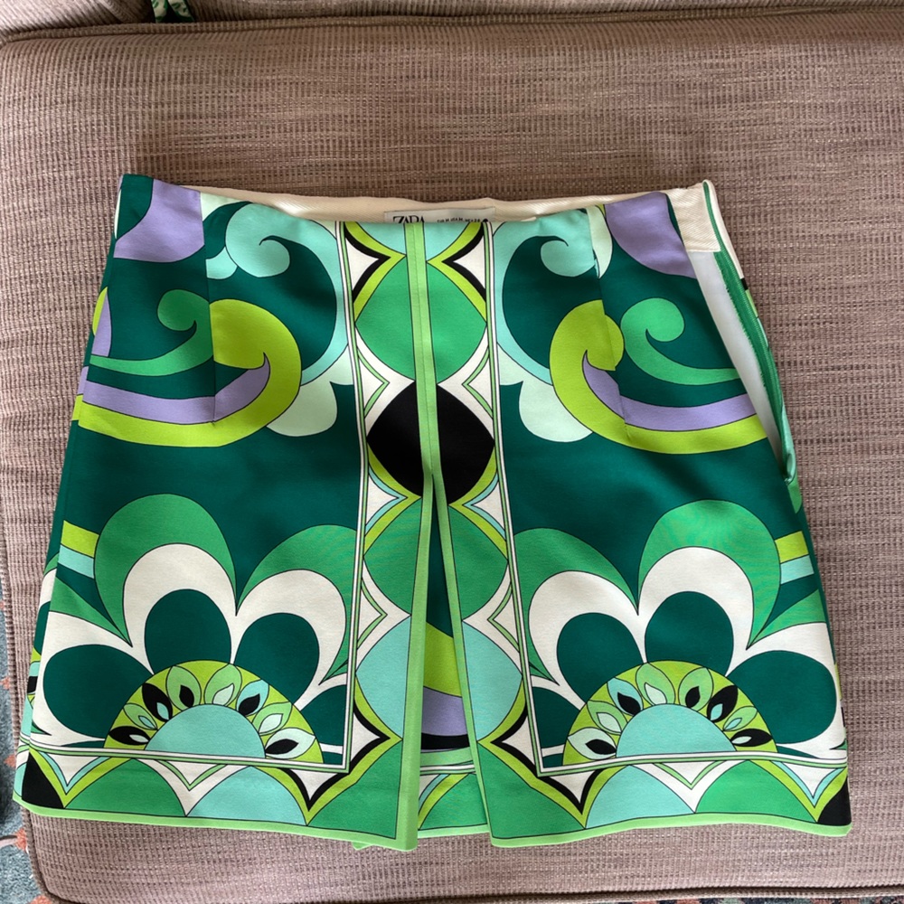 Zara mosaic short printed skirt